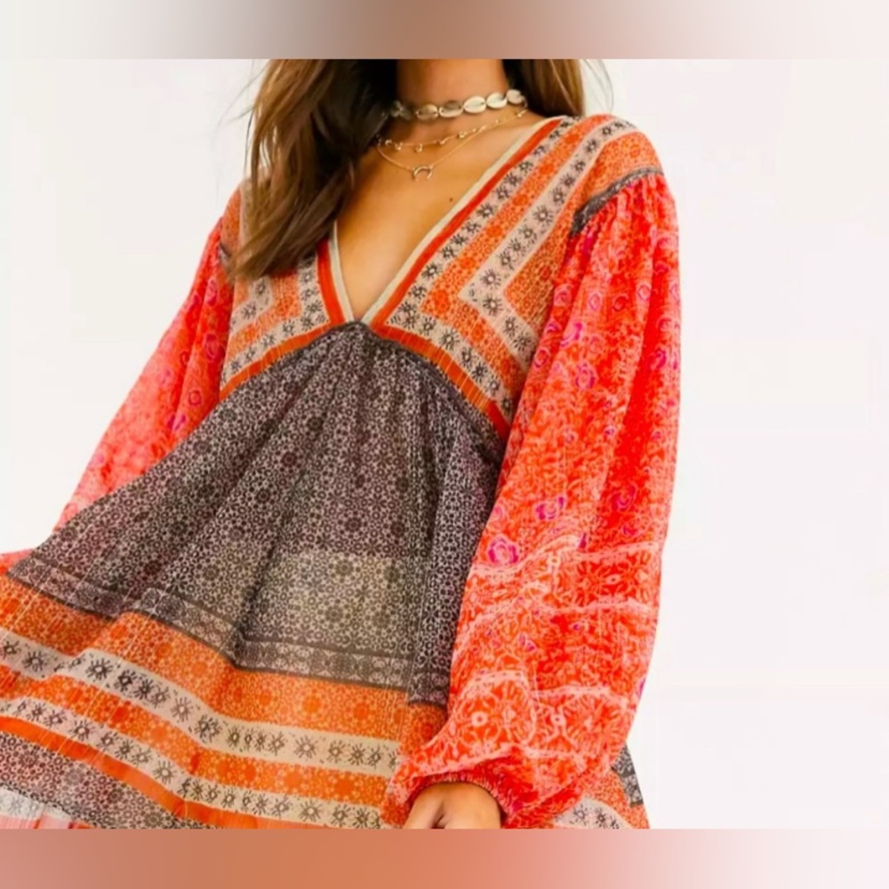 Stunning Aliyah long sleeve top tunic FP